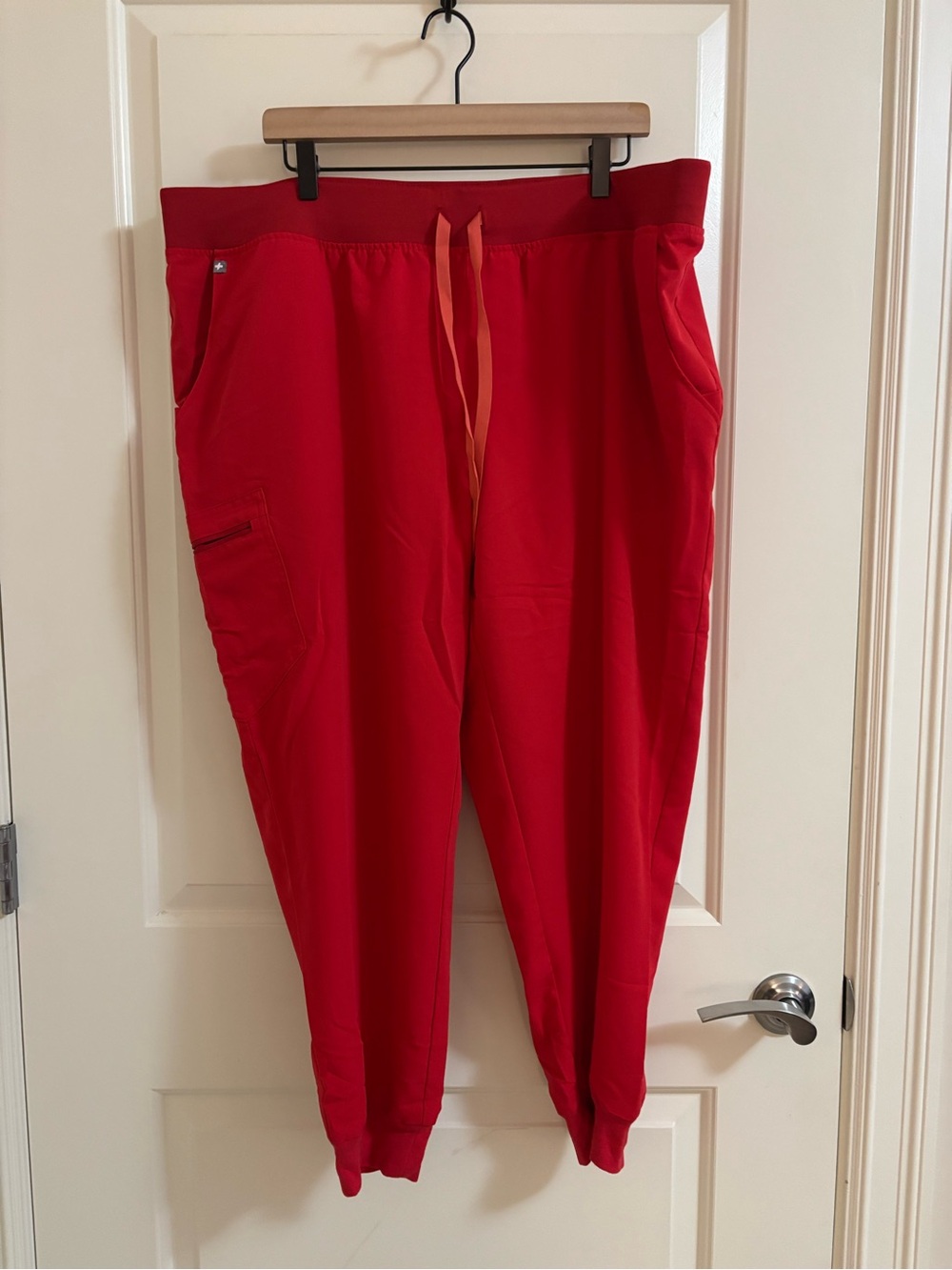 Figs Women’s Red Drawstring Jogger Pants
